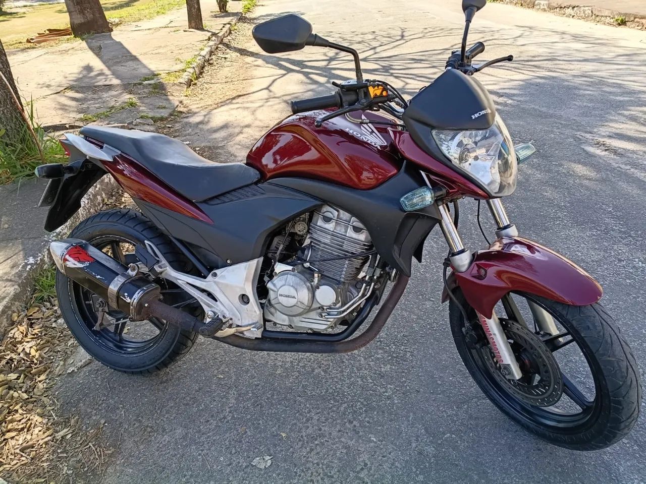 Vendo CB300r 2011
