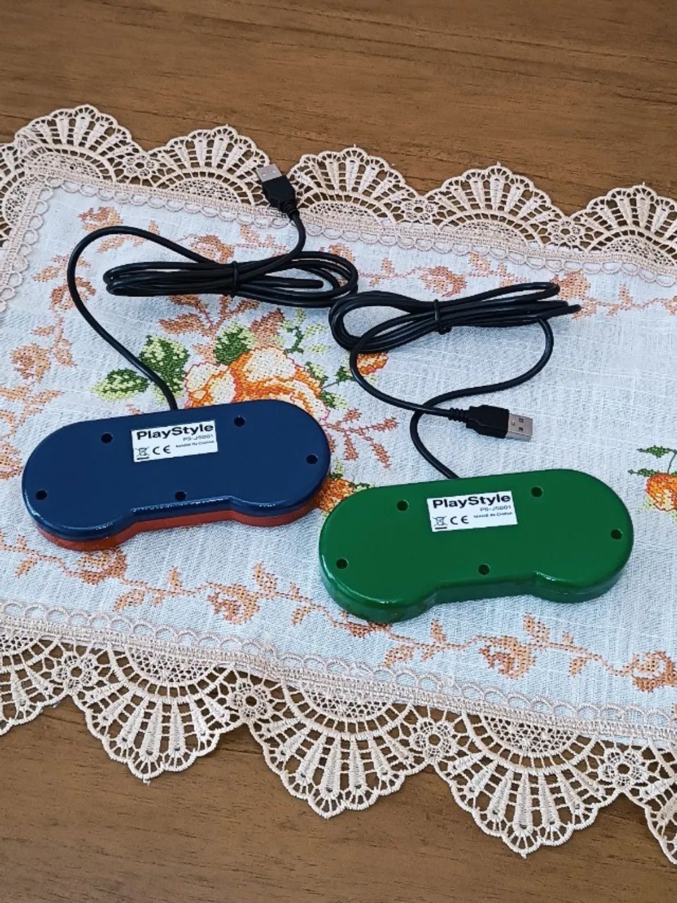 COMBO DE CONTROLES MARIO e LUIGI (USB) - Foto 2