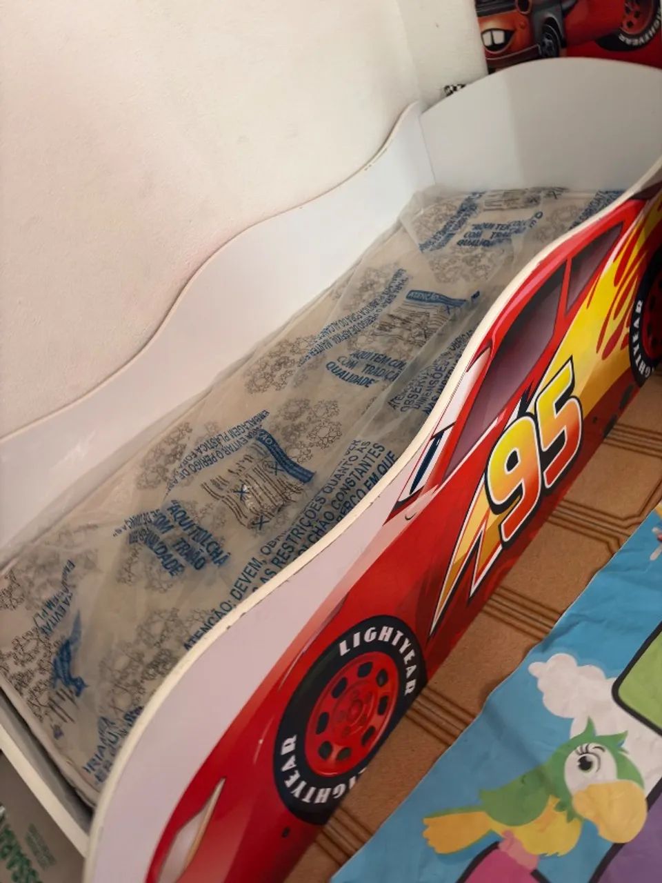 Cama infantil carros 