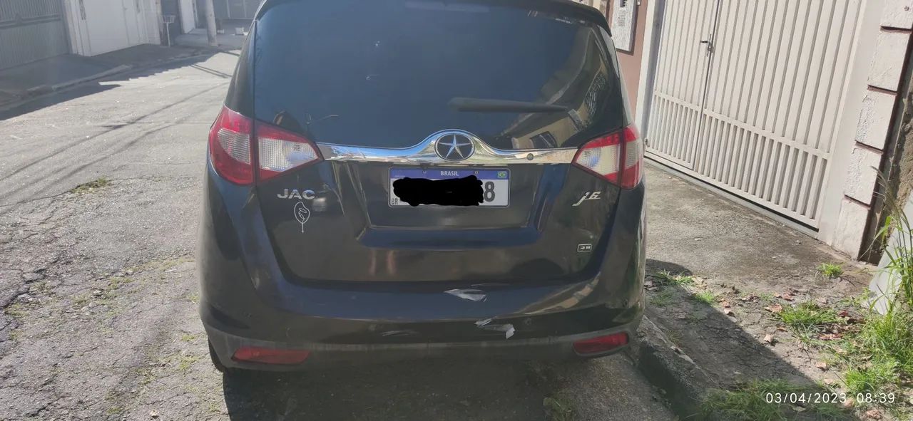JAC J6 2.0 16V 5P Mec. 2014 - Foto 2