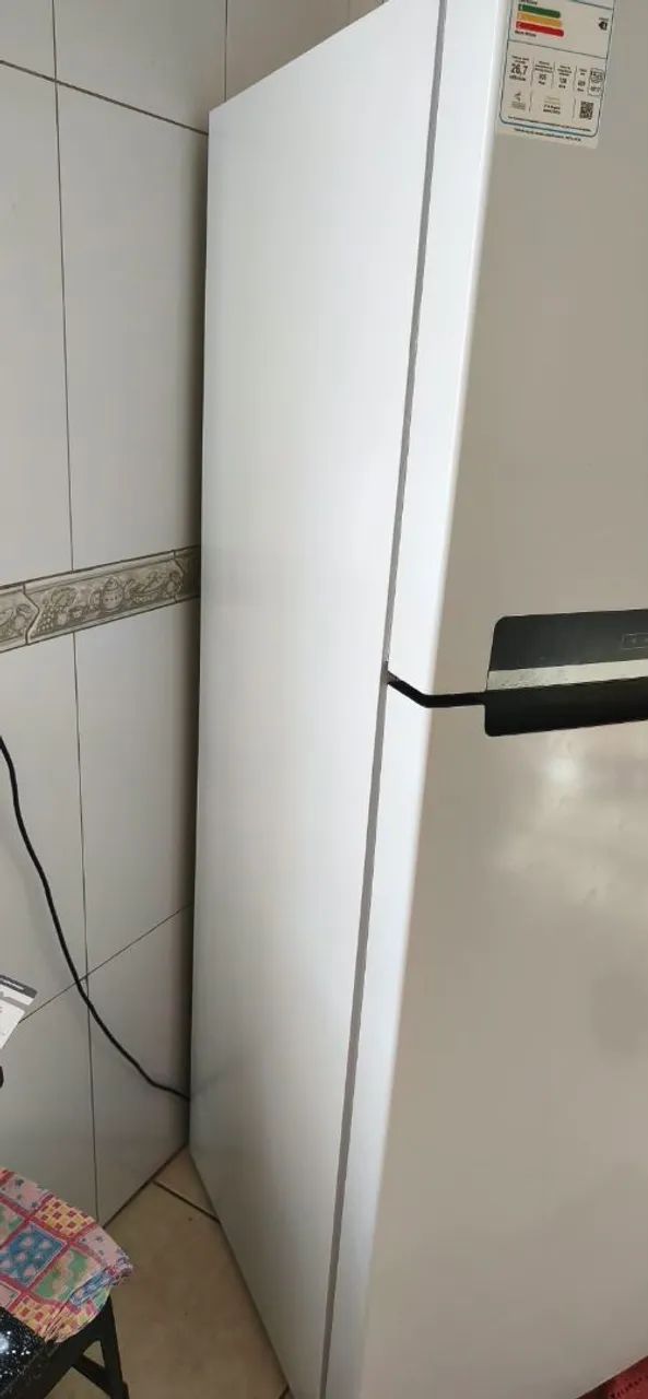 Geladeira nova 4 meses de uso 
