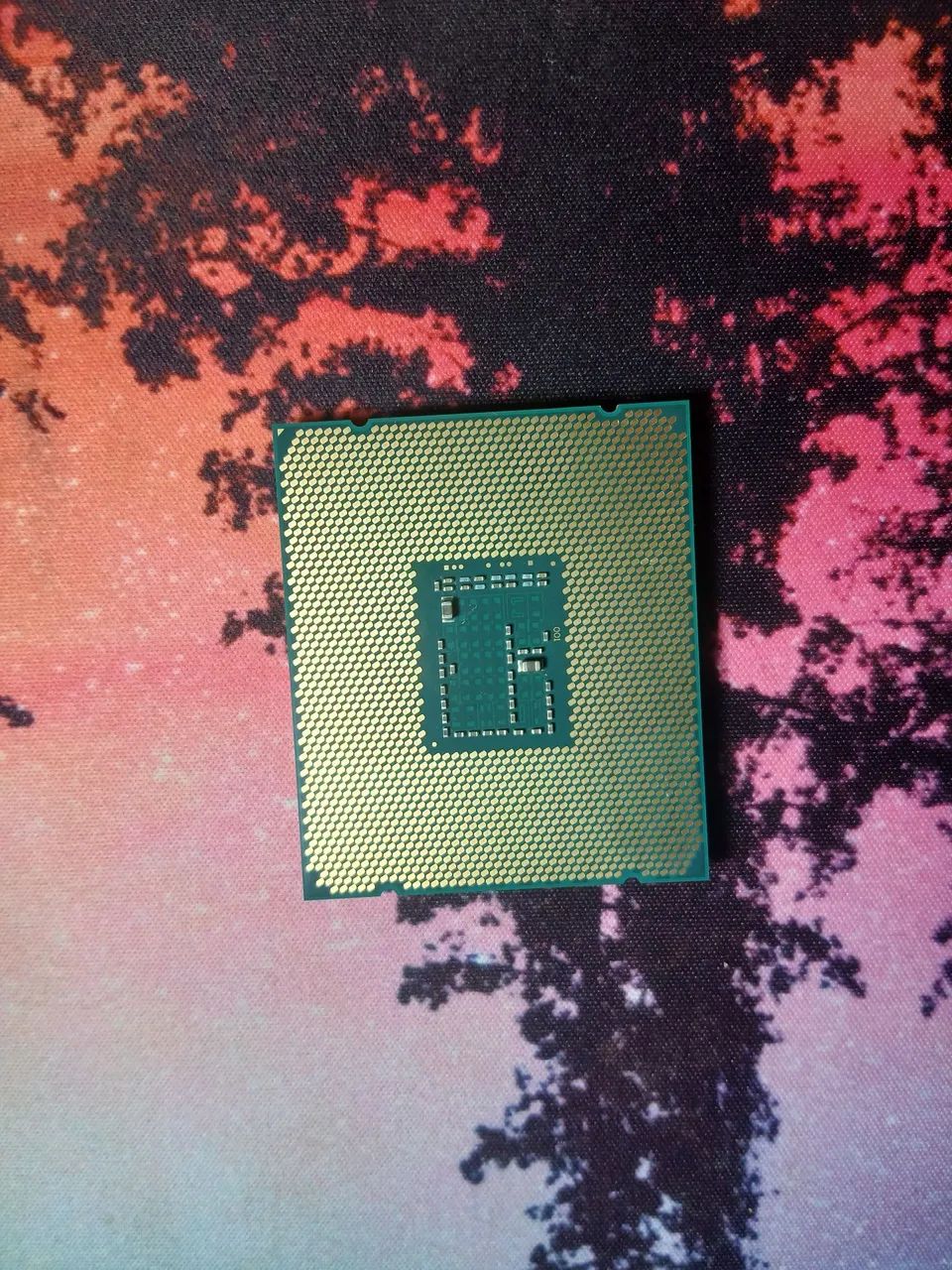 Processador Xeon E5-2670 v3 - 12 núcleos / 24 threads - Foto 2