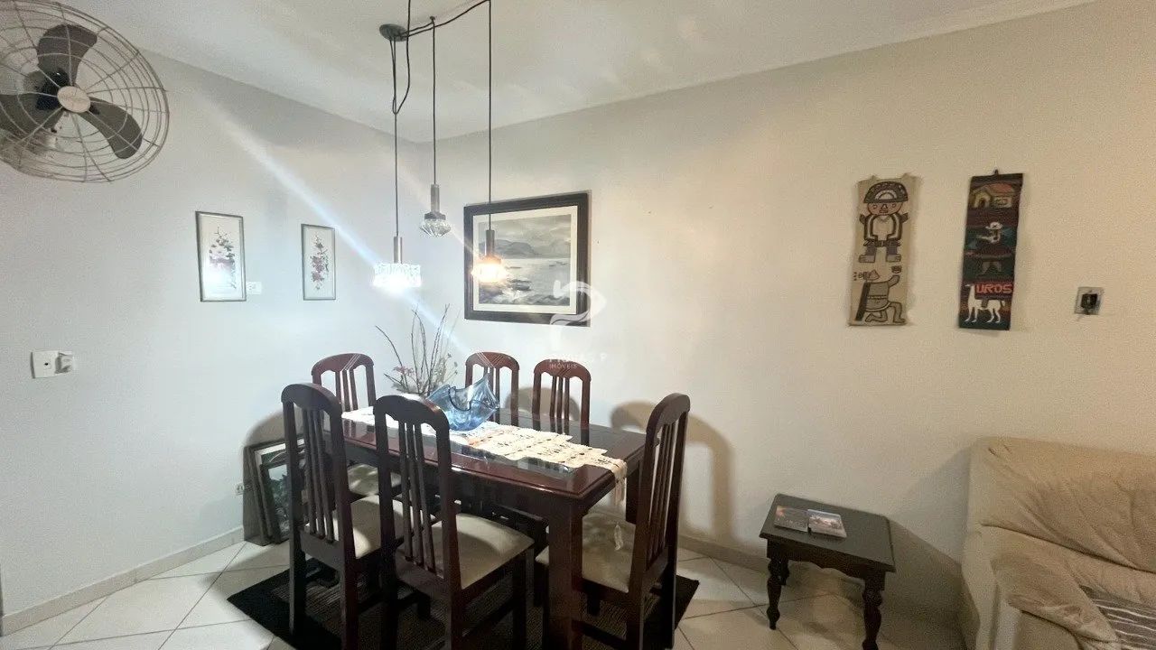 Apartamento com varanda, 2 dormitórios, Enseada, Guarujá - Foto 3