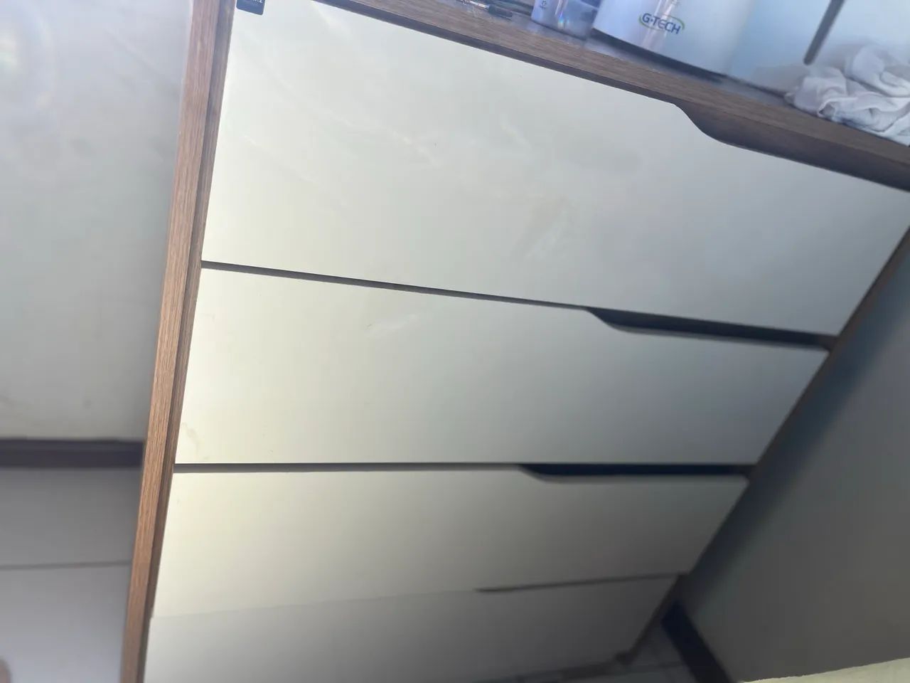 Vendo cômoda 4 portas!  - Foto 2