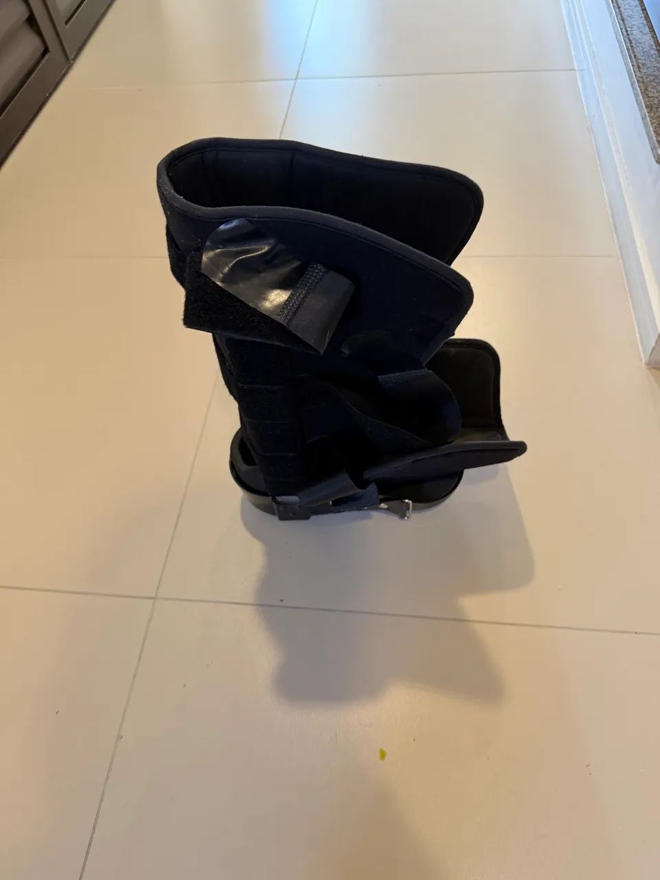 Bota ortopédica tamanho M