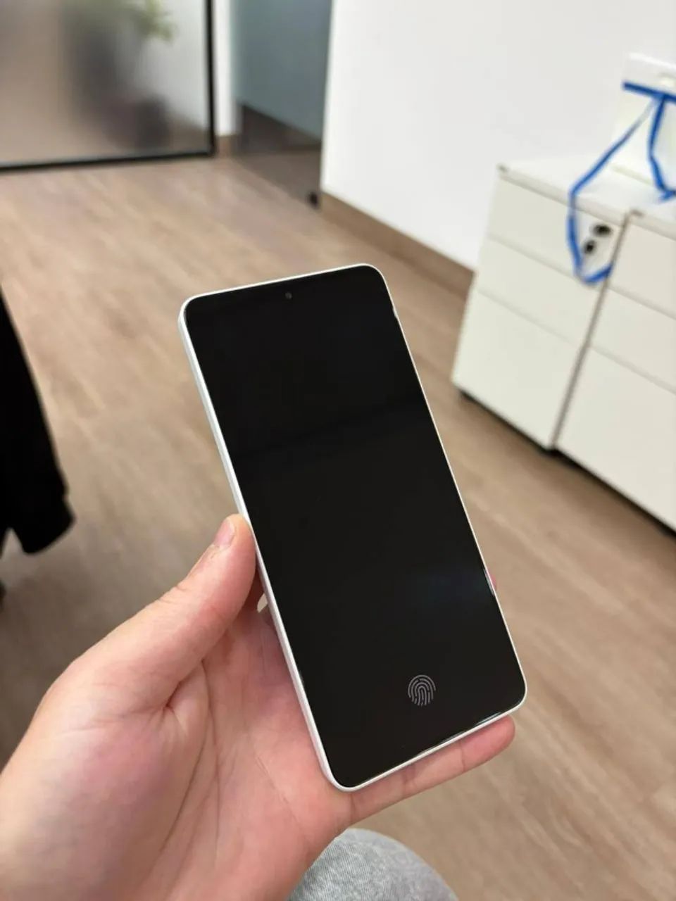 POCO X6 5G 256GB MUITO CONSERVADO COM CAIXA - Foto 3