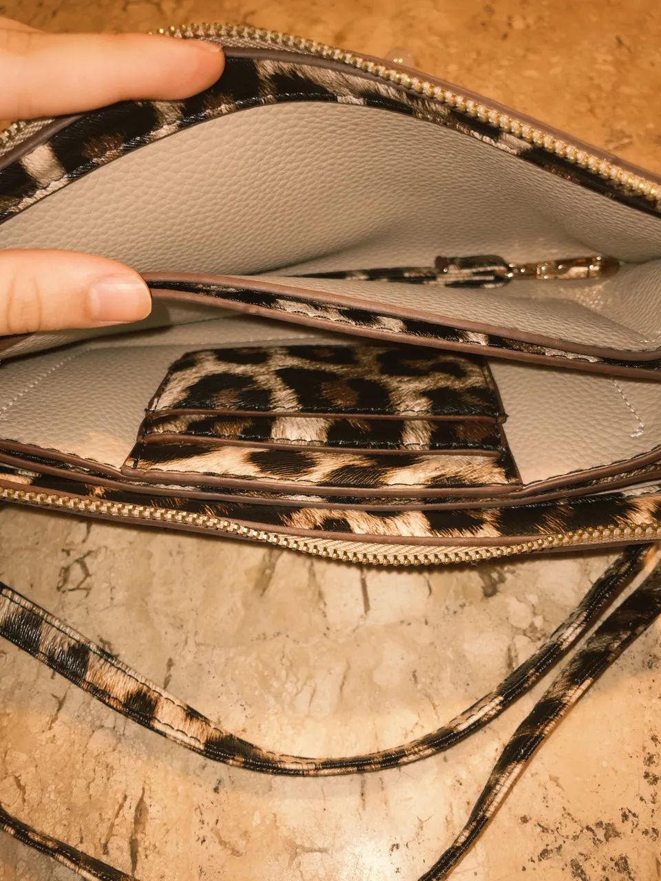 Bolsa Animal Print Oncinha 2 em 1 | Transversal e Clutch - Foto 3