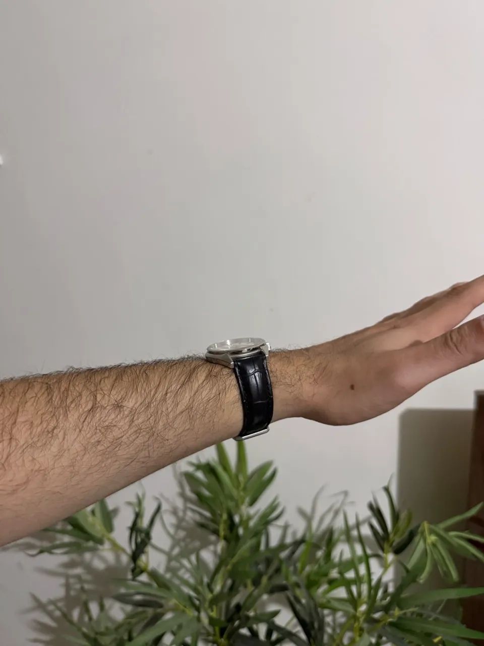 Relógio social quartzo Chameri Maq Seiko VH31 - Foto 4
