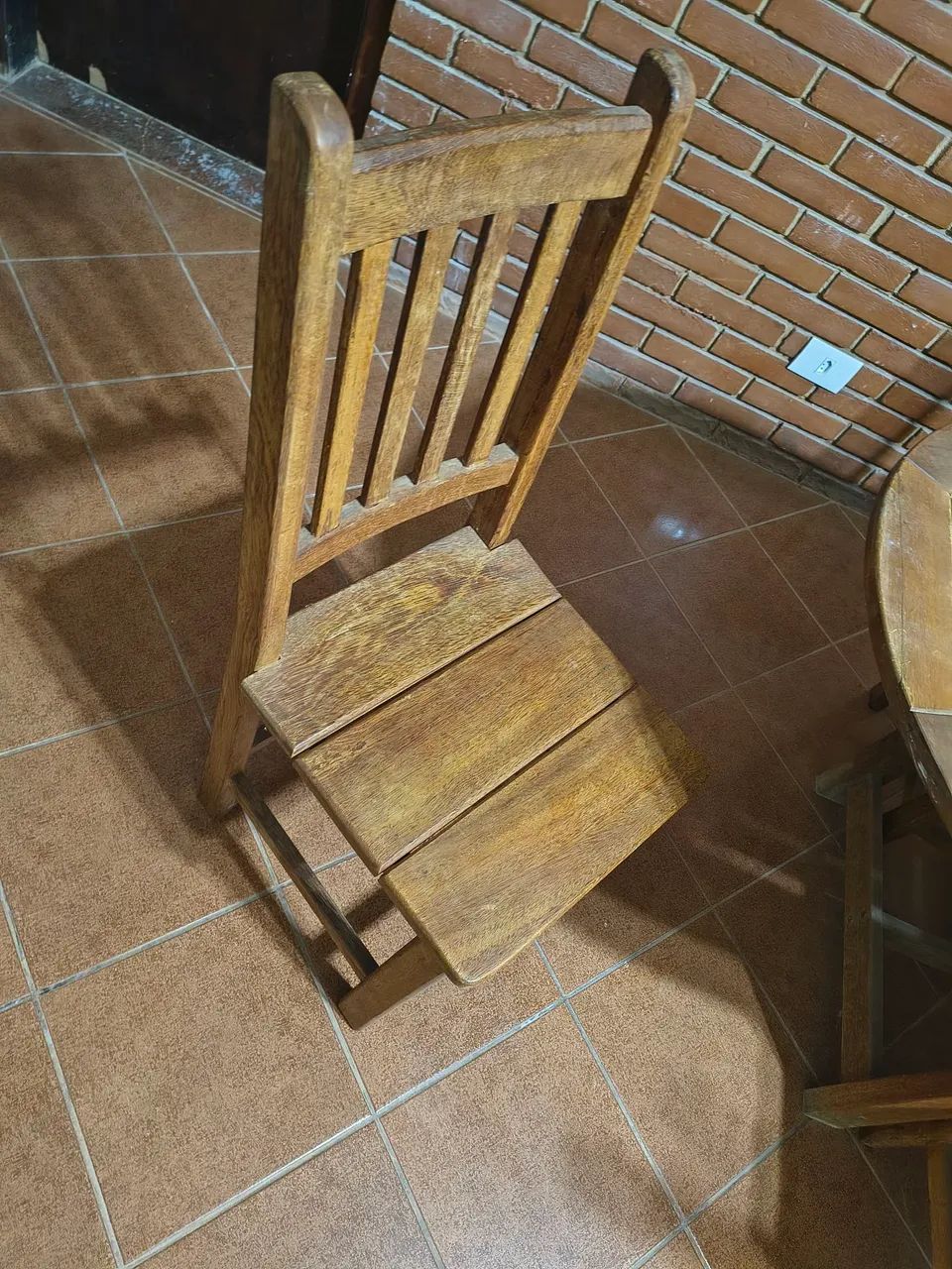 Mesa de Madeira Maciça  - Foto 4