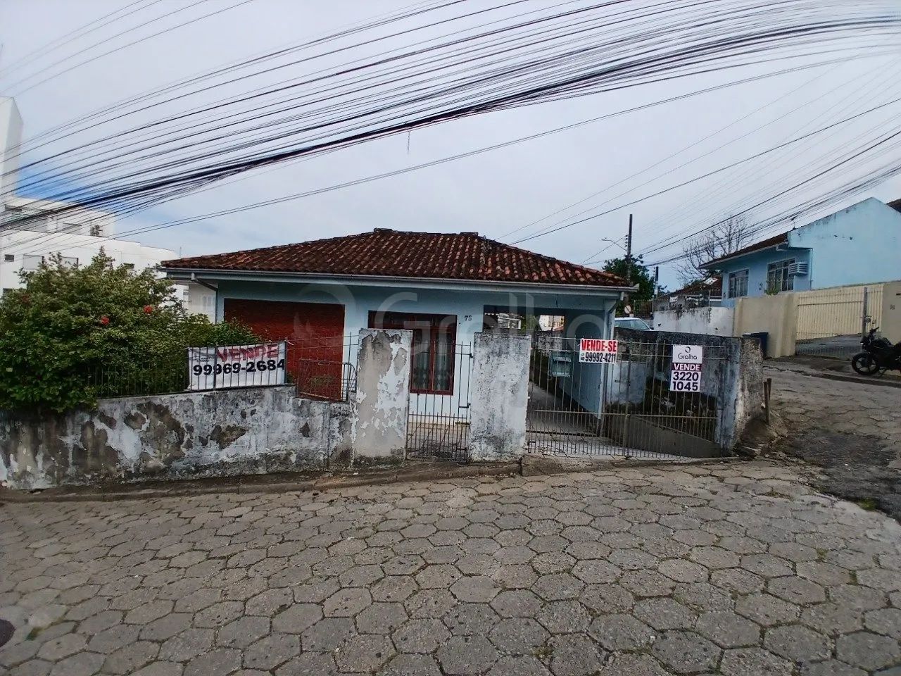Terreno com 253m² na Trindade, Florianópolis