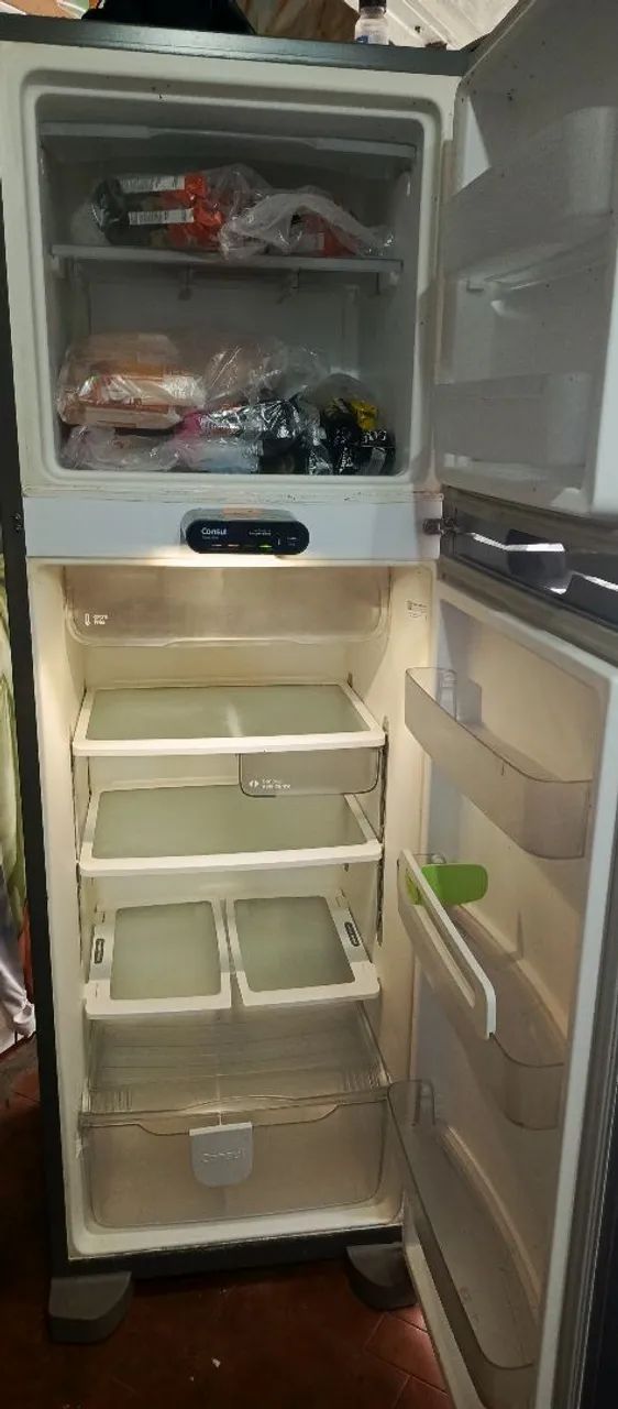 Geladeira Consul ótimo estado - Foto 2