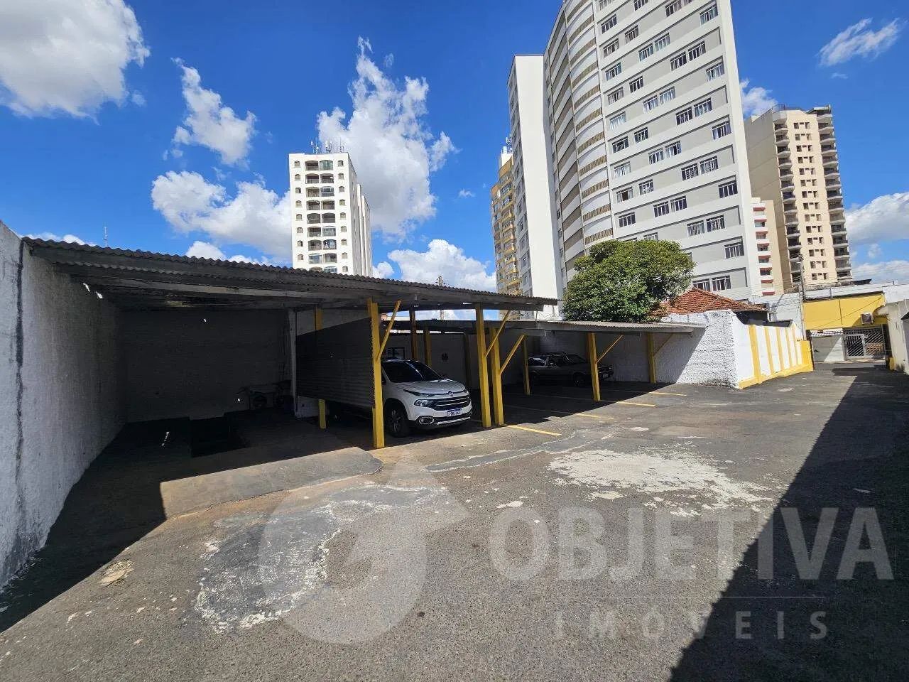 Excelente ponto comercial para Lava Jato no hiper centro de Uberlândia