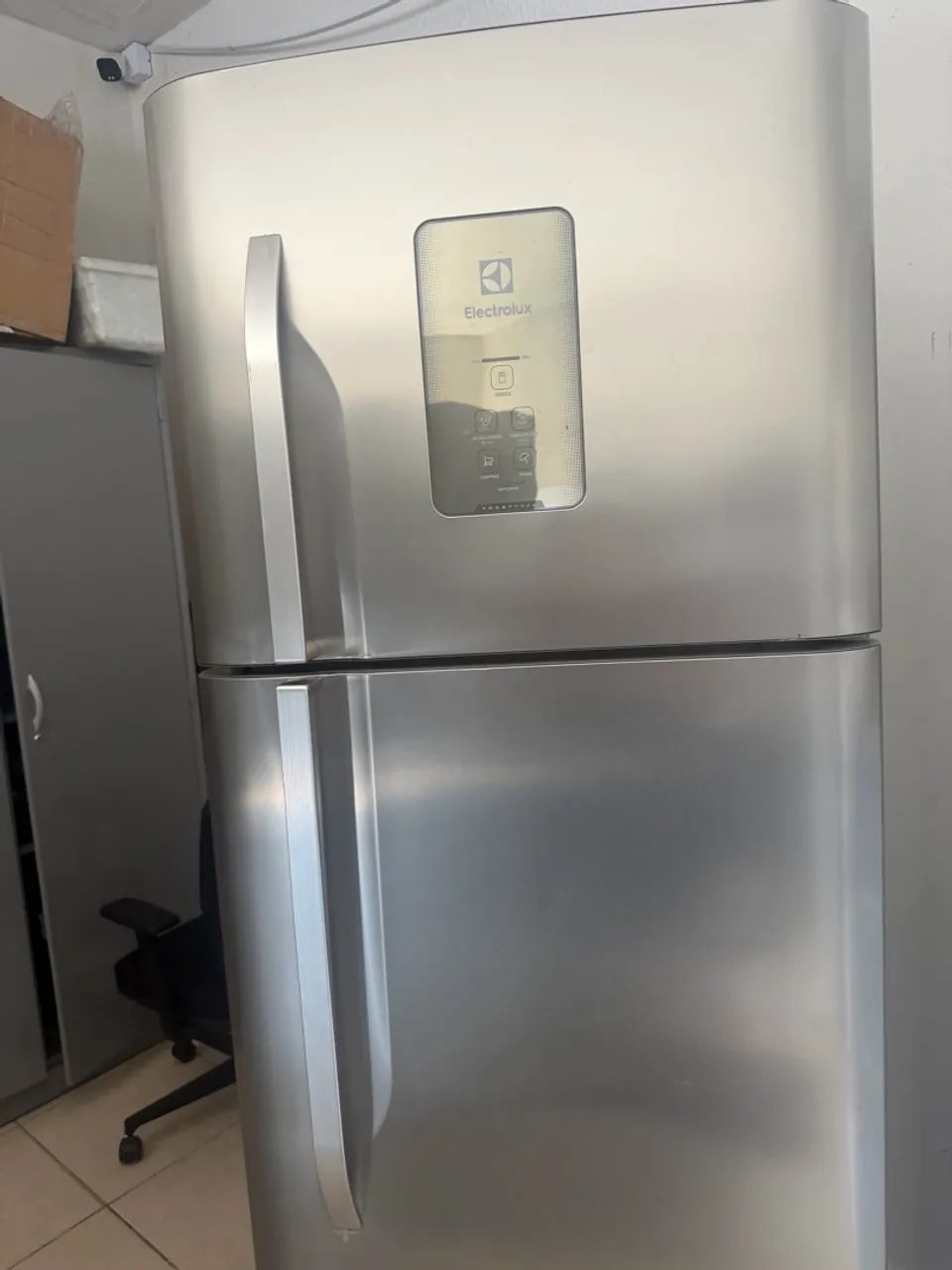 Geladeira 220v Eletrolux Duplex inox 350 litros - Foto 3