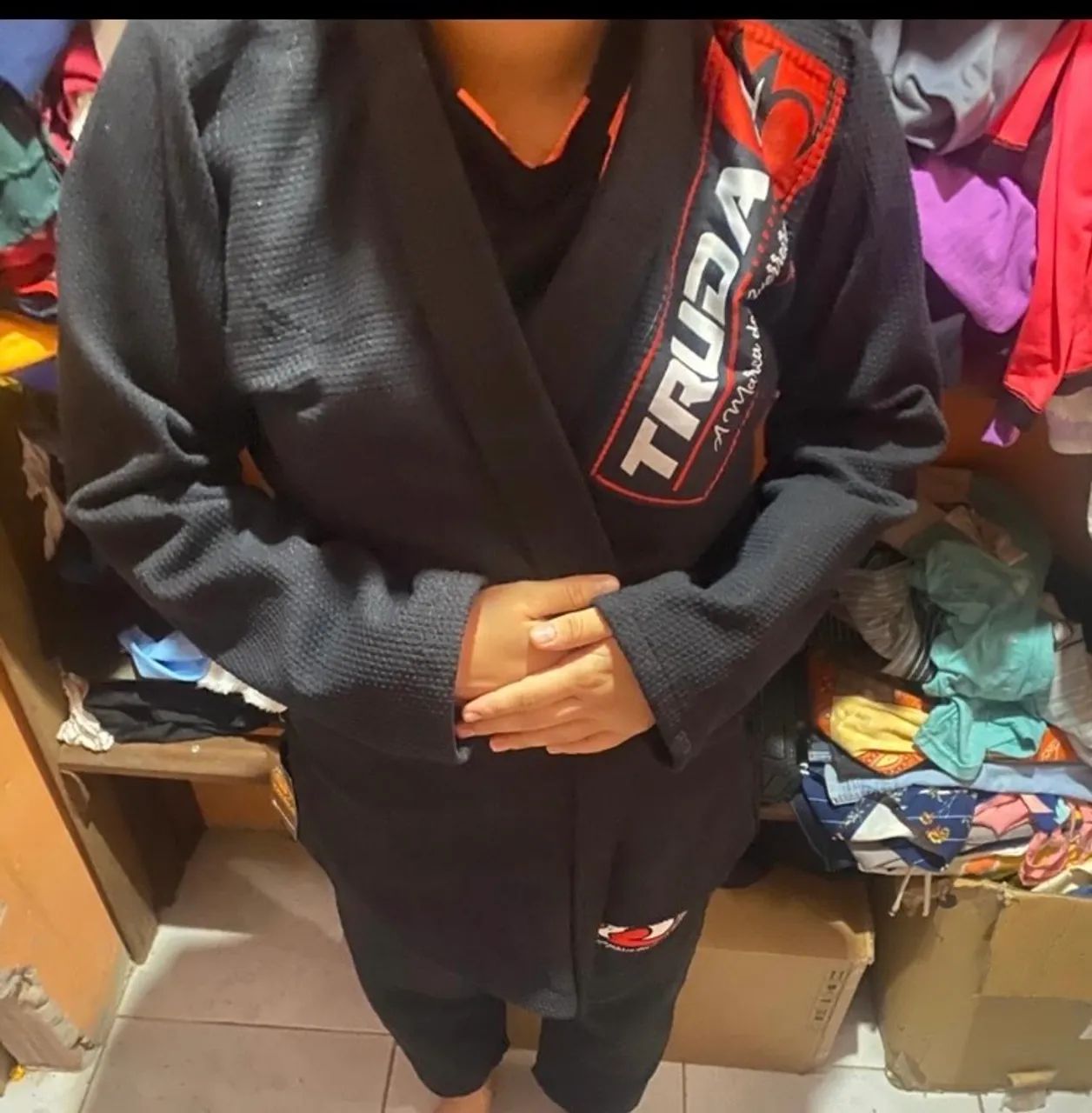 Vendo kimono novo preto  - Foto 2