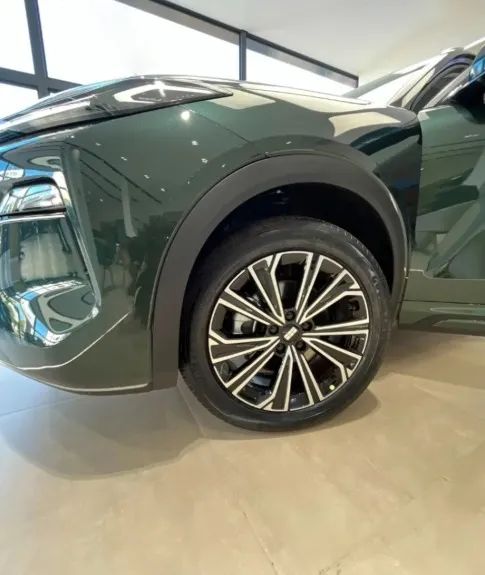 Geely EX5 EM-i ULTRA, foto 7 de 16