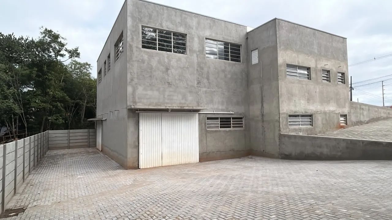 SALA COMERCIAL PARA LOCAÇÃO NO CONTORNO - Foto 2