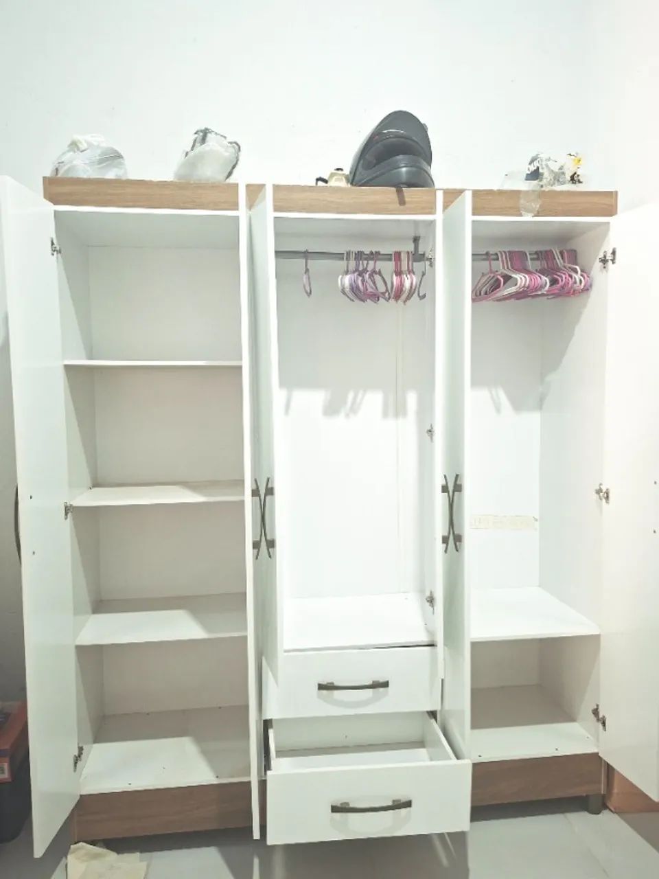 GUARDA ROUPA INFANTIL