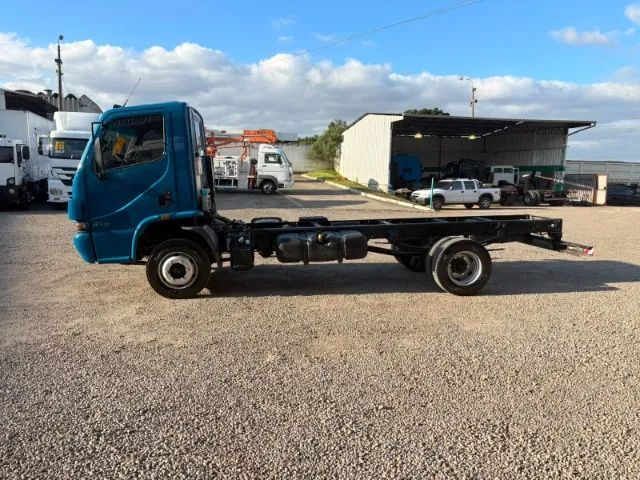 Mb Accelo 815, 2014 , no chassi. - Foto 4
