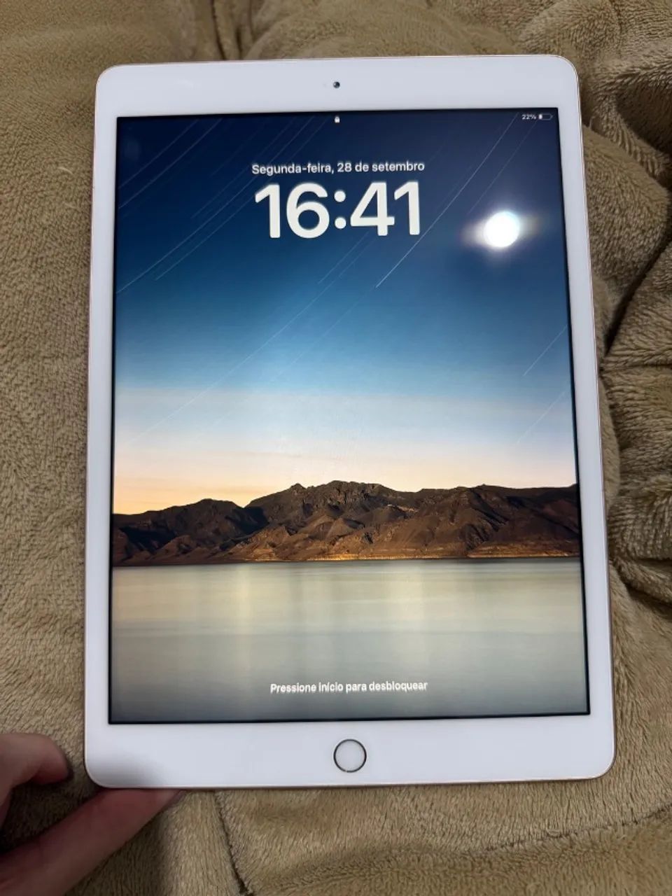 iPad 8 - 32gb Cor ouro rose  - Foto 2