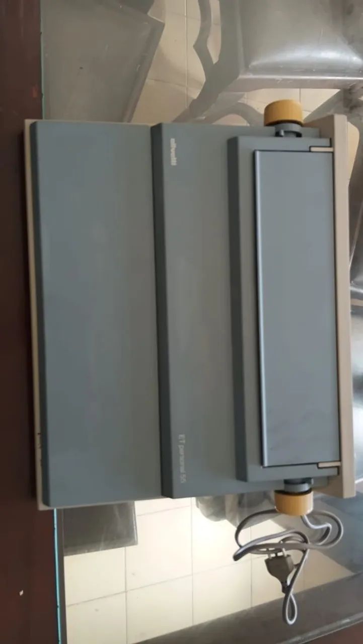 Máquina de escrever olivetti - Foto 5