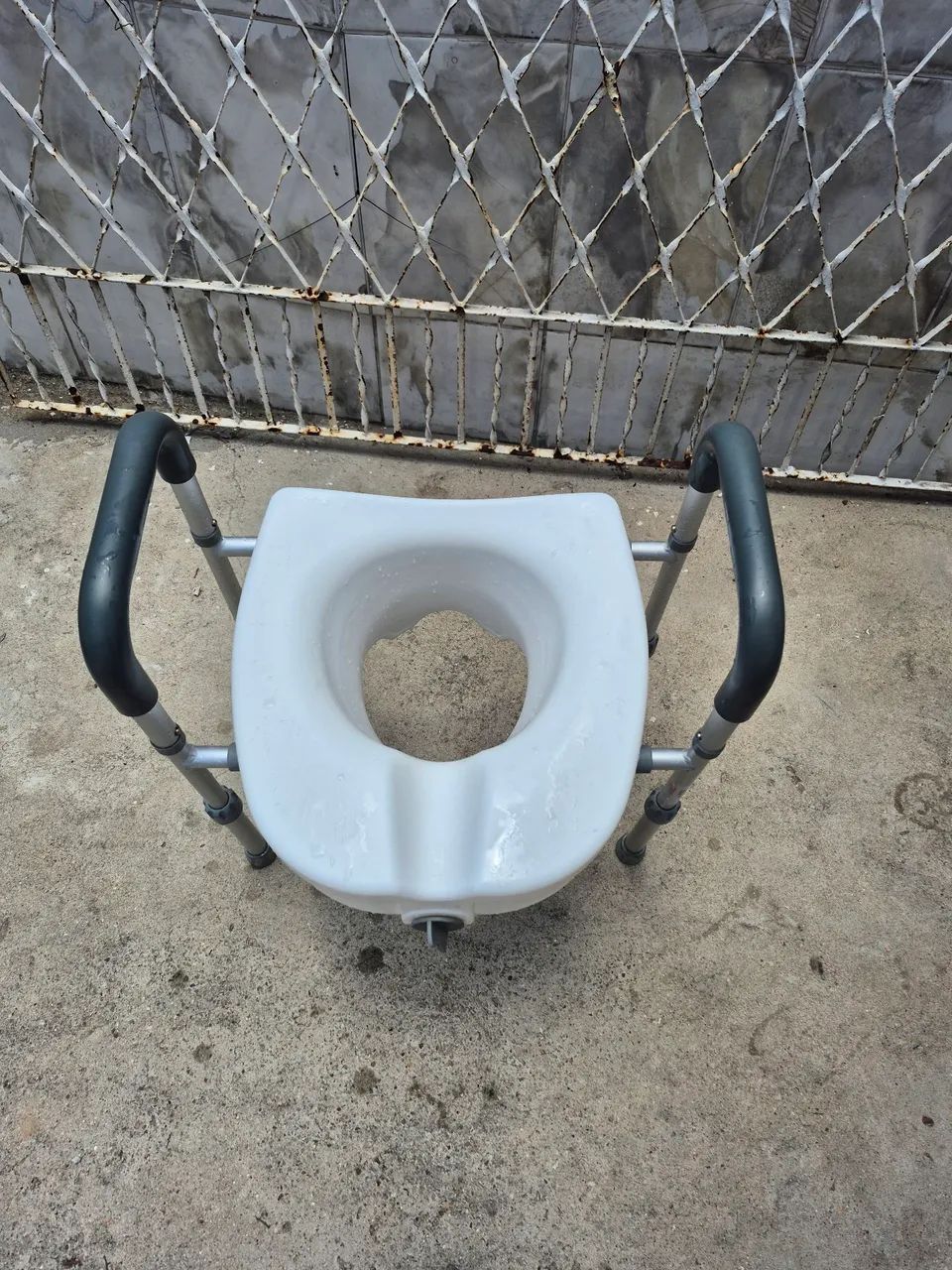 Assento sanitário idoso  - Foto 3