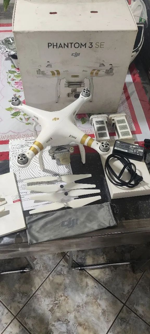 Vende-se Drone DJI Phantom SE