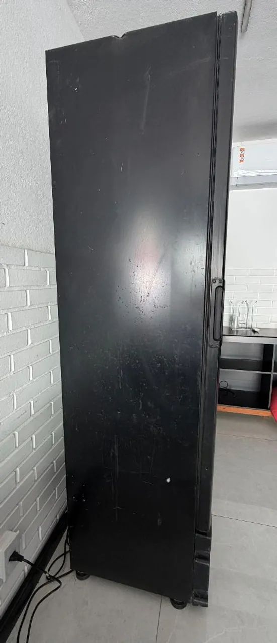 Refrigerador Expositor Vertical Imbera VRS16 D BMAE 127v - Foto 2