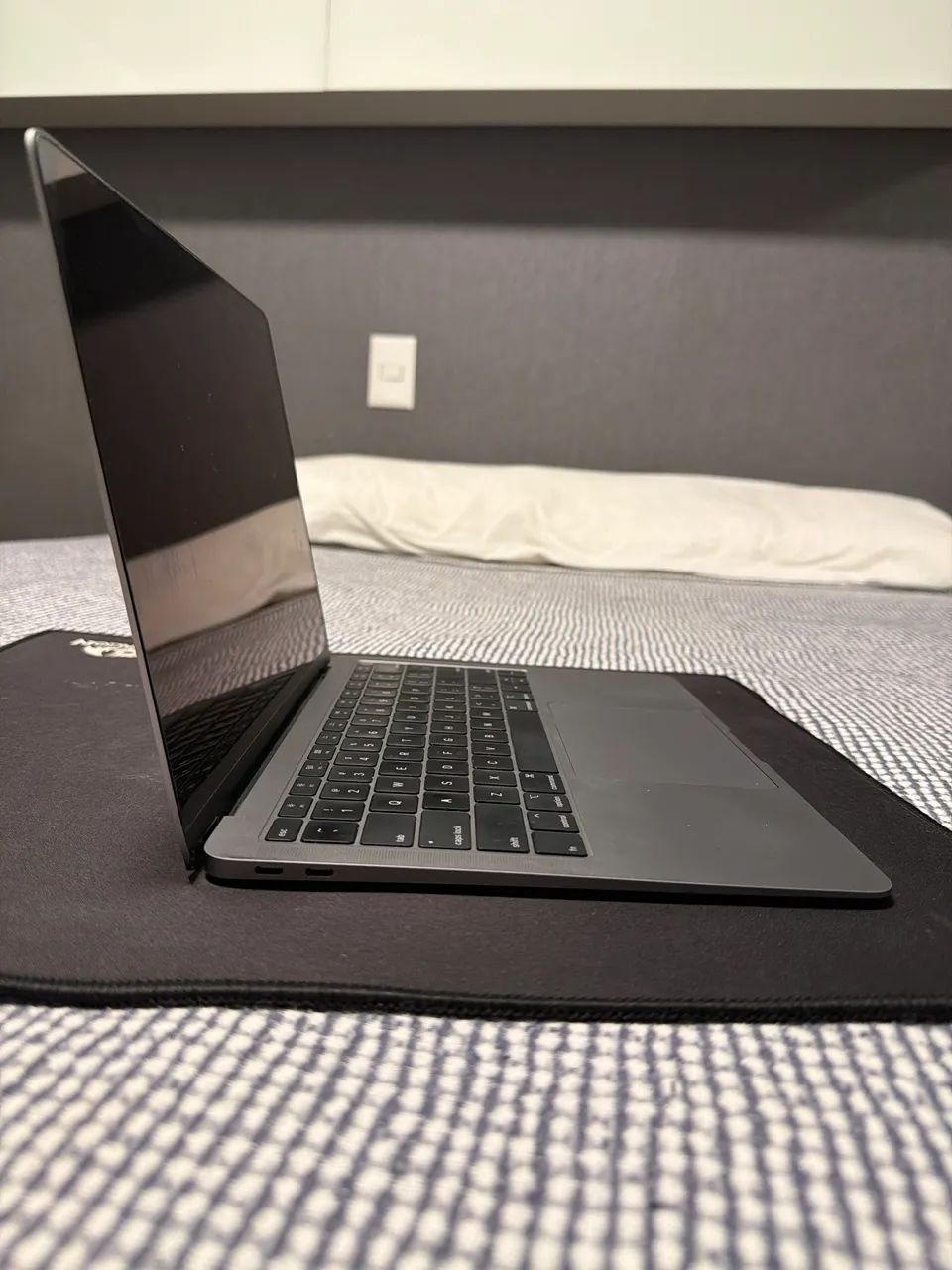 MAC BOOK AIR 2018 13 polegadas - Notebooks - Asa Norte, Brasília