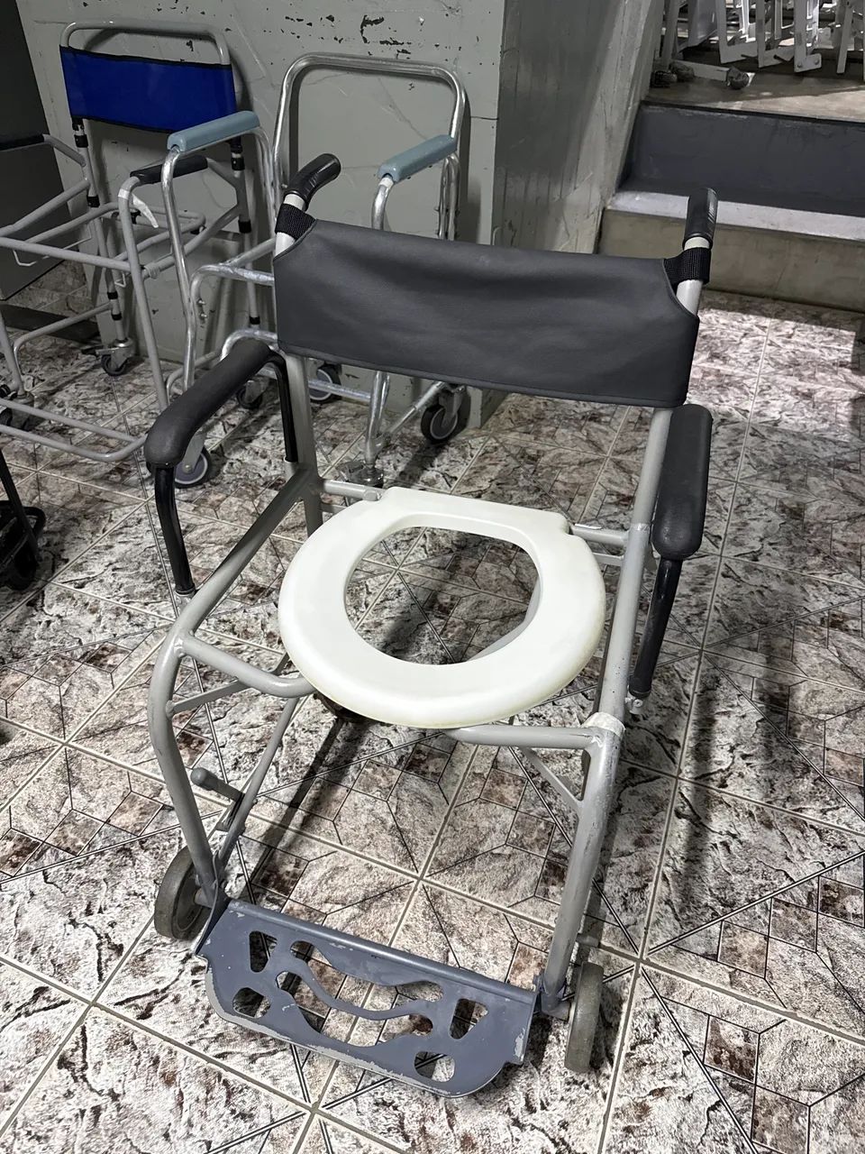 Cadeira de banho alumínio 