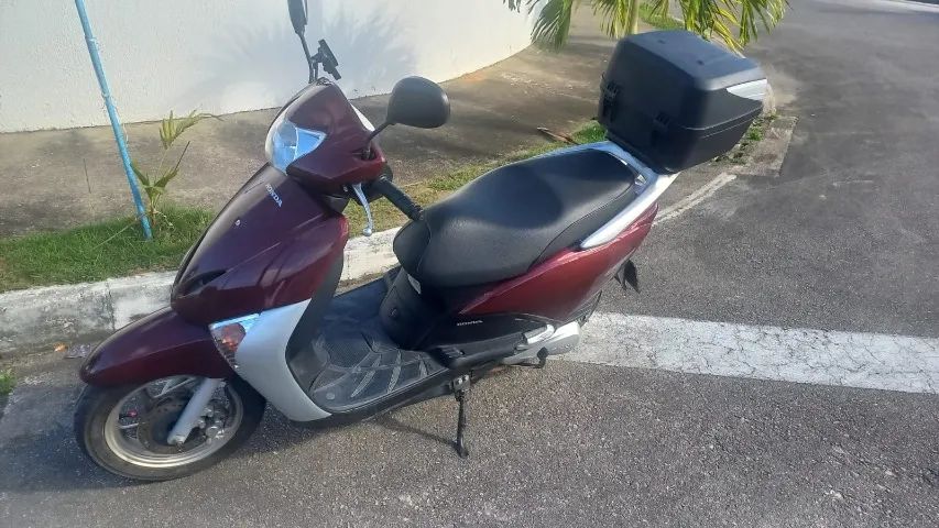 HONDA LEAD 110.  SUPER CONSERVADA