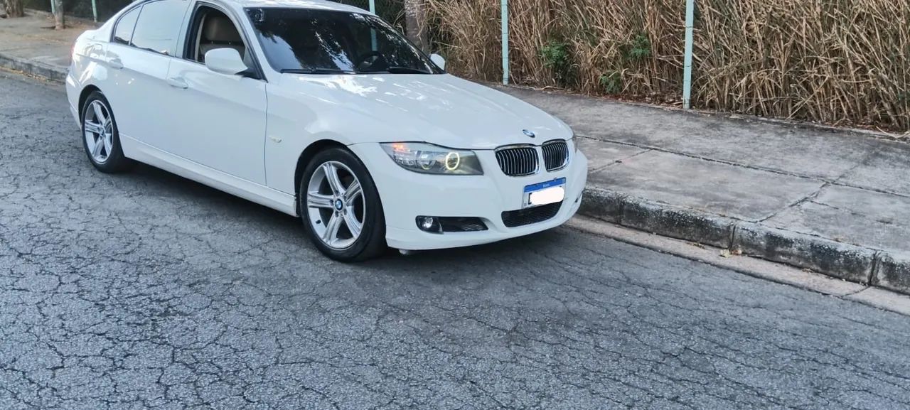 BMW 320I A 2012 - Foto 4