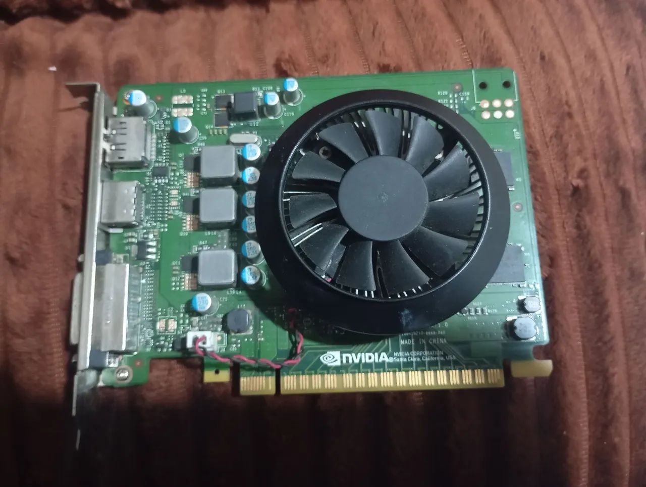 1050 TI 8GB DDR5 256 Bits 