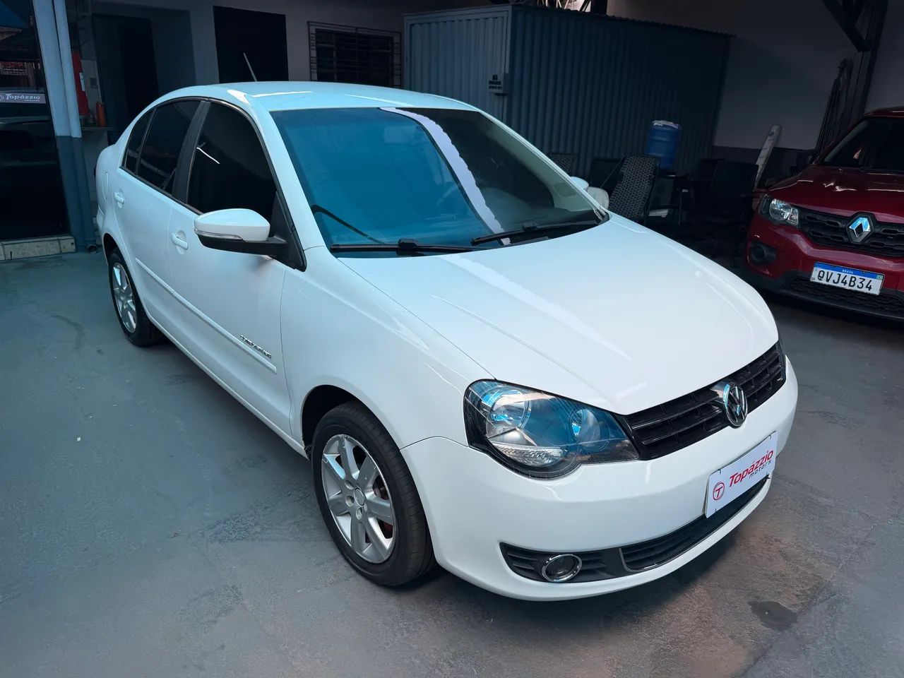 Volkswagen Polo Polo Sed. COMFORT. 1.6 Mi Tot. Flex 8v 2013