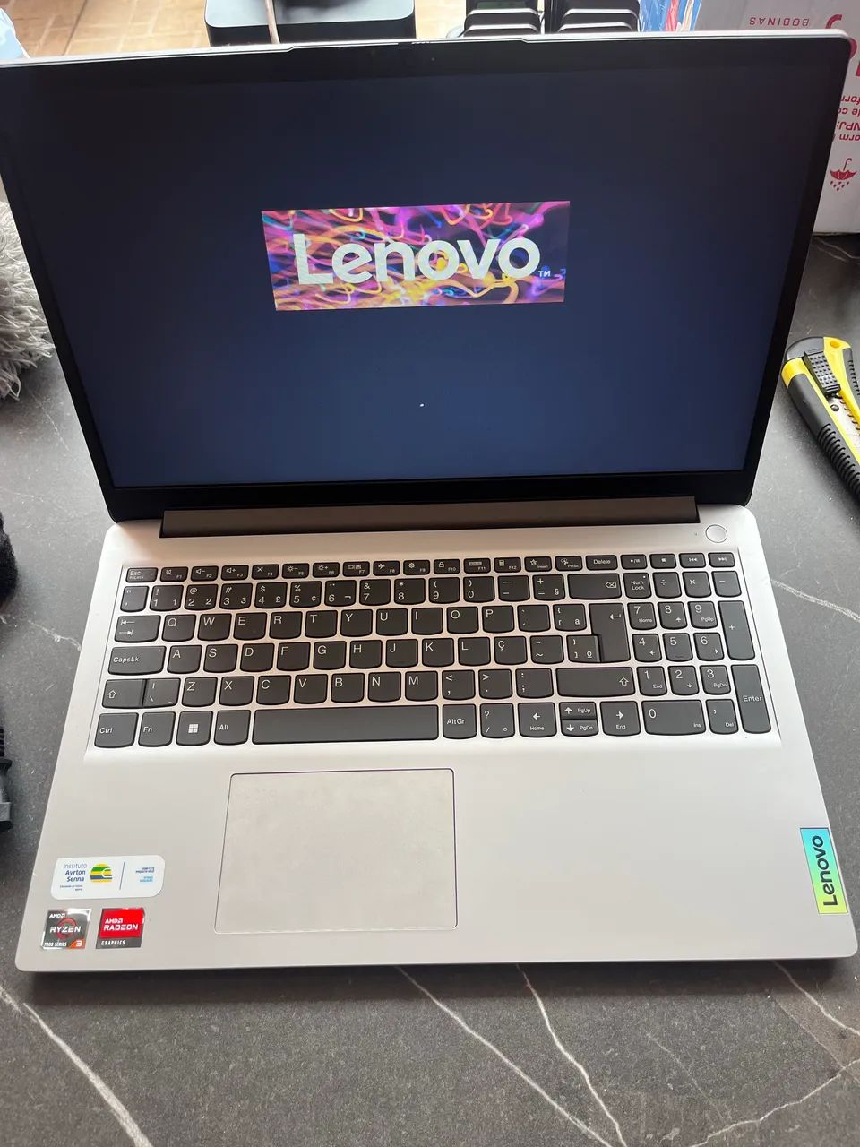 Notebook Lenovo IdealPad 1 15AMN7 - NOVÍSSIMO!!!