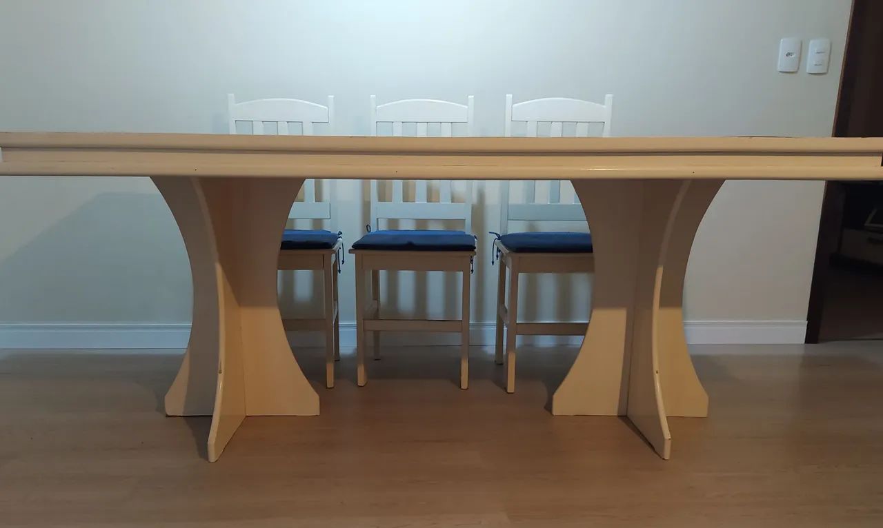 Mesa em MDF - 8 cadeiras - Foto 4