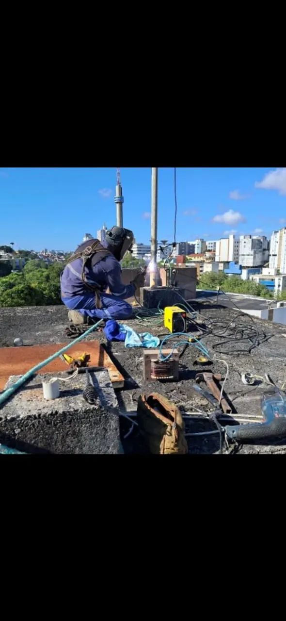 Eletrcista e saldador a suas ordem 