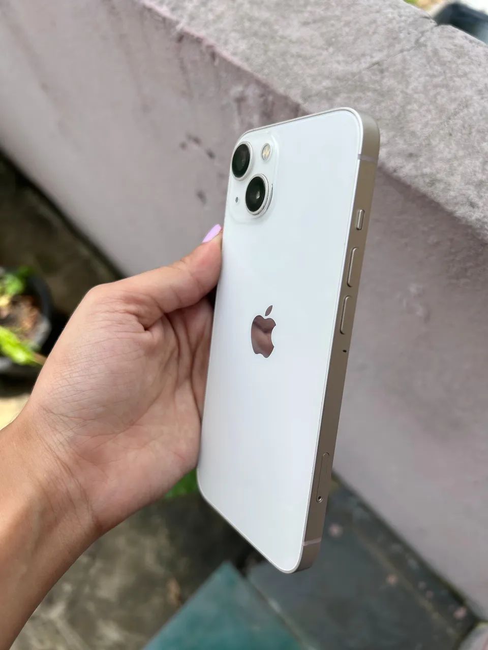 IPHONE 13 BRANCO 128GB IMPECÁVEL  - Foto 3