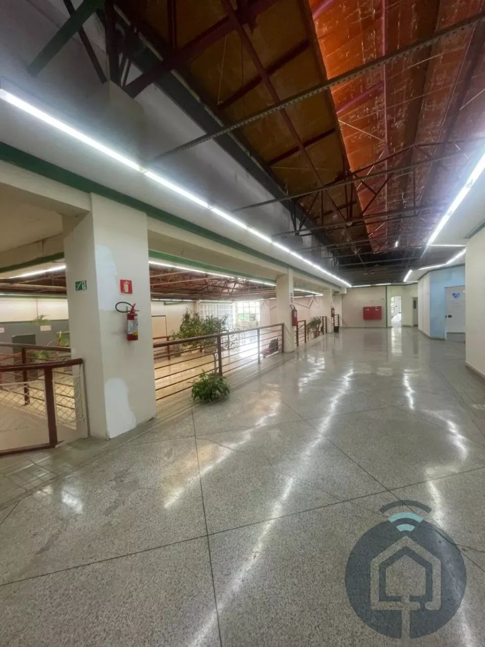 Sala comercial no centro de São Roque - Foto 3