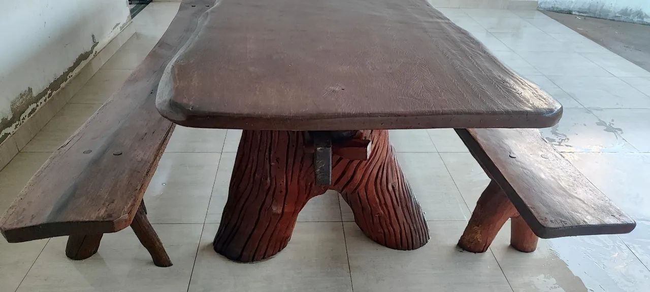 Mesa madeira 3m x 1m com bancos  - Foto 2
