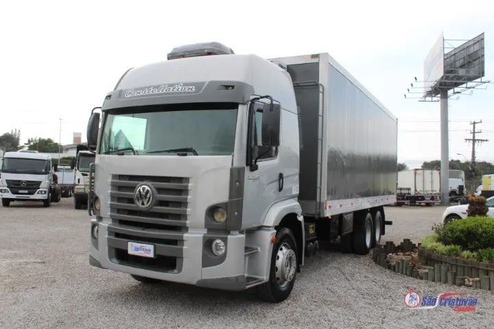 Vw 24-250 com bau refrigerado - Foto 5