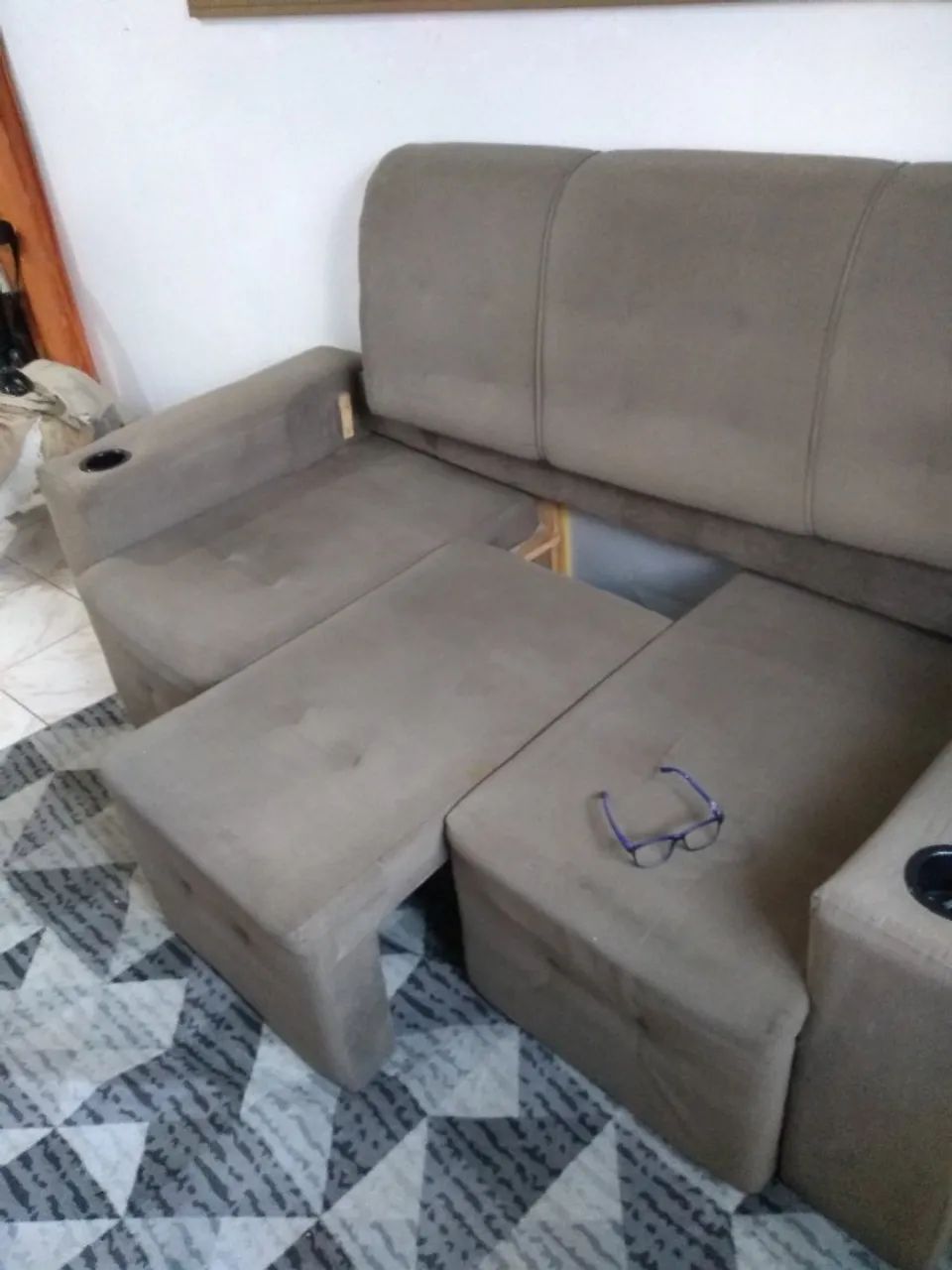 Sofá retrátil 3 lugares  - Foto 4