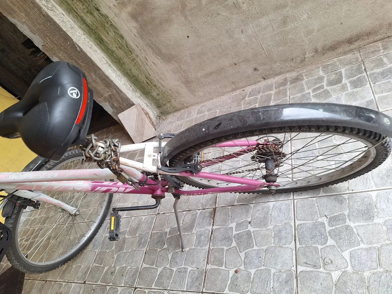 Bicicleta Feminina Wendy Aro 26 com Marchas e Cesta - Foto 2