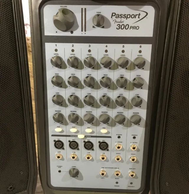 Fender Passport 300 Pro - Foto 2