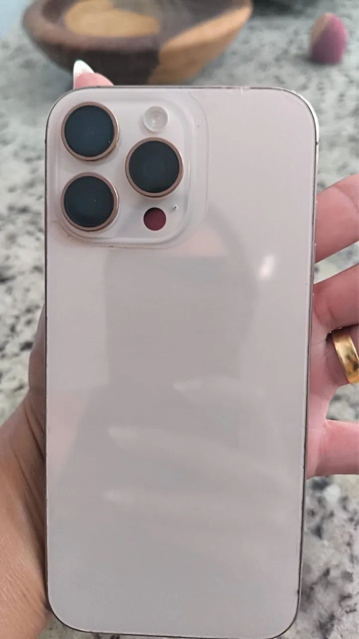iPhone 16 pro Max  - Foto 2