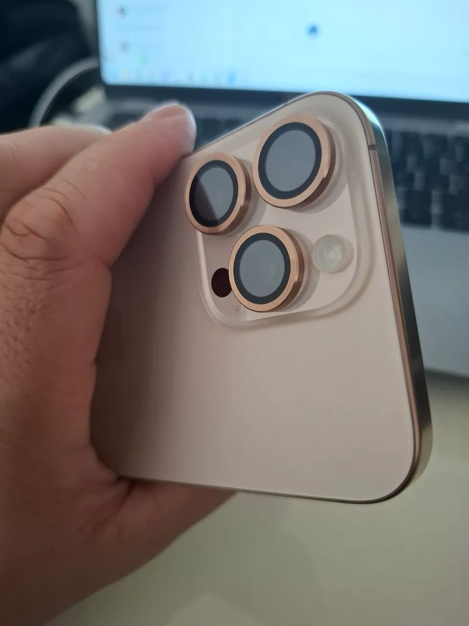 iPhone 16 Pro Max 256 GB Desert - Novo - Foto 2
