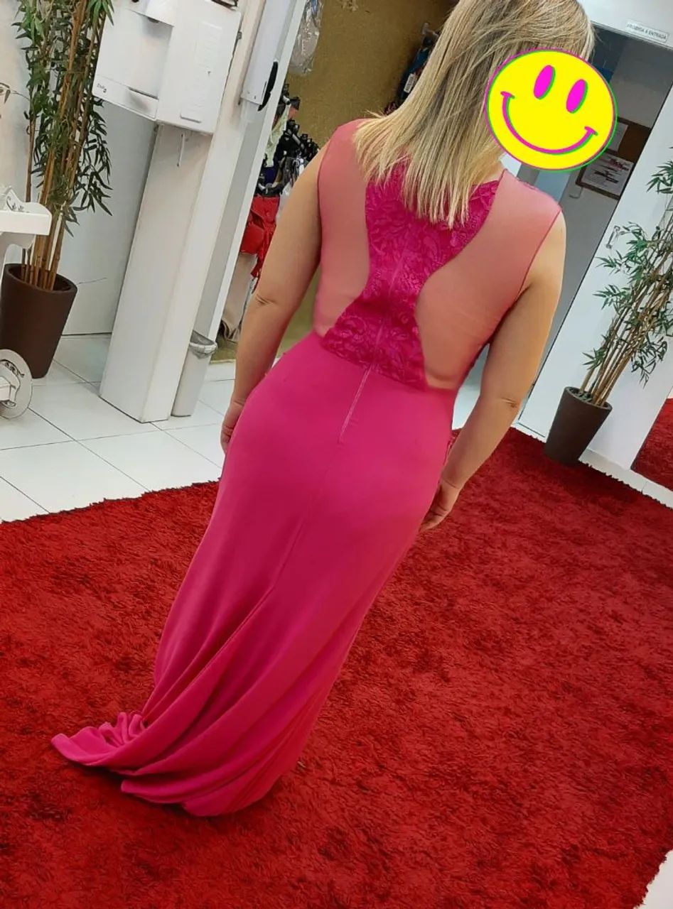 Vestido rosa de festa