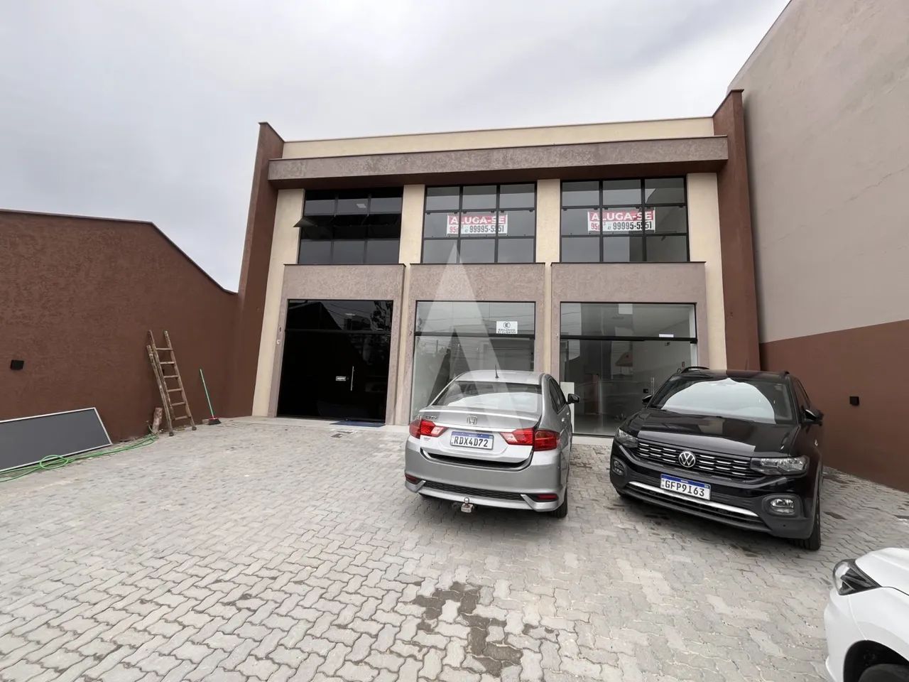 Loja comercial no bairro Costa e Silva, Joinville, com 95 m² de área total. - Foto 3