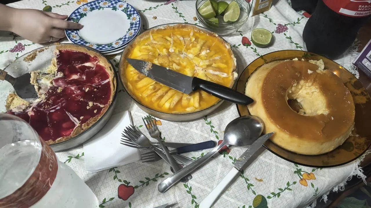 Cozinheira/ faxineira 