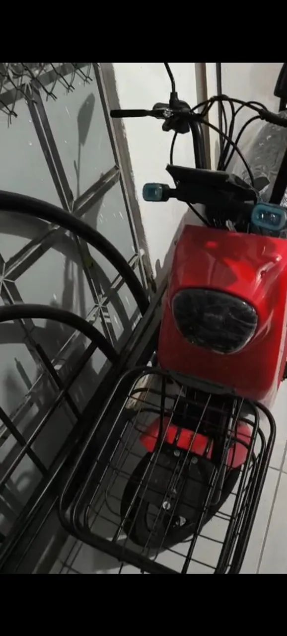 Bicicleta Elétrica Estilo Scooter  - Foto 3