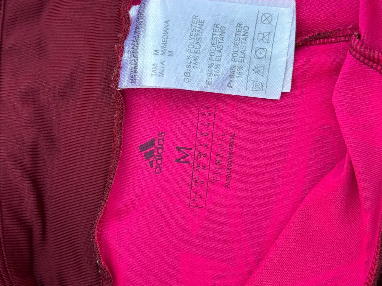Short Feminino adidas - Vinho Estonado - Foto 4